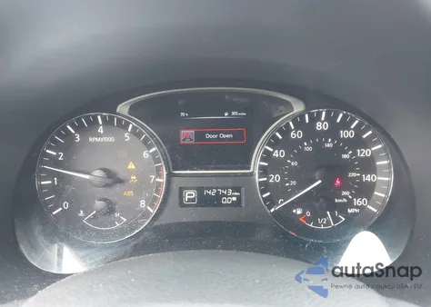 2015 Nissan Altima 2.5/2.5 S/2.5 Sl/2.5 Sv из США, поврежденный, VIN 1N4AL3AP0FC271114